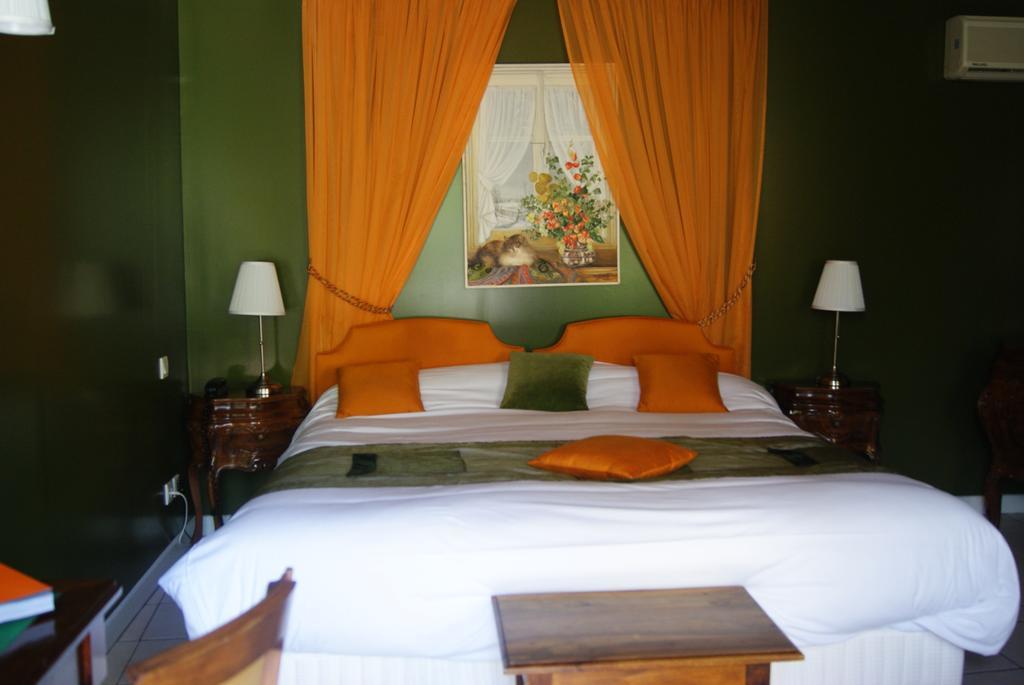 Hotel La Cognette A 25 Kilometres De Chateauroux Et 30 Kilometres De Bourges Issoudun Ngoại thất bức ảnh